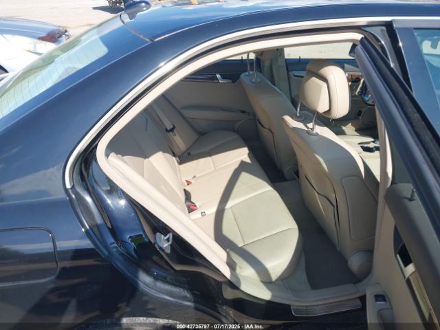 2012 MERCEDES-BENZ C 300 WDDGF8BB8CR200253 Photo 7