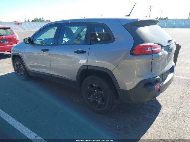 1C4PJLAB4FW531379 Jeep 2015