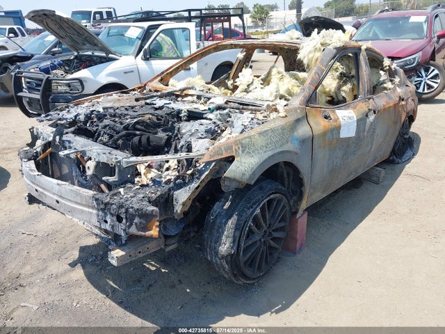 4T1K61AK3LU983715 Toyota a25a-fks
