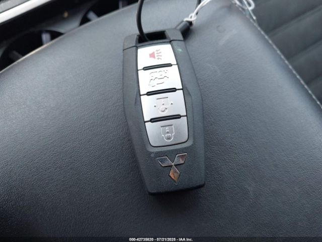 2024 MITSUBISHI OUTLANDER JA4J4VA86RZ033372 Photo 10