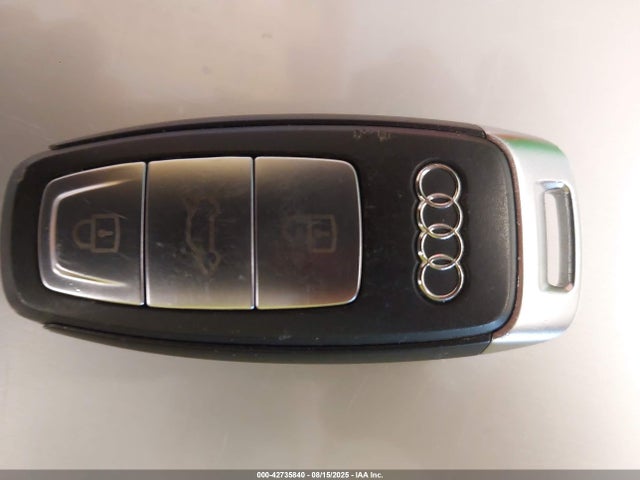 2019 AUDI A6 WAUK2AF28KN063304 Photo 10