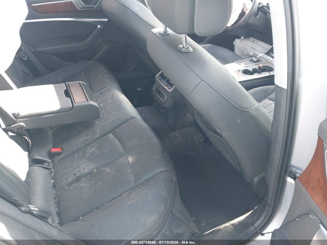 2019 AUDI A6 WAUK2AF28KN063304 Photo 7