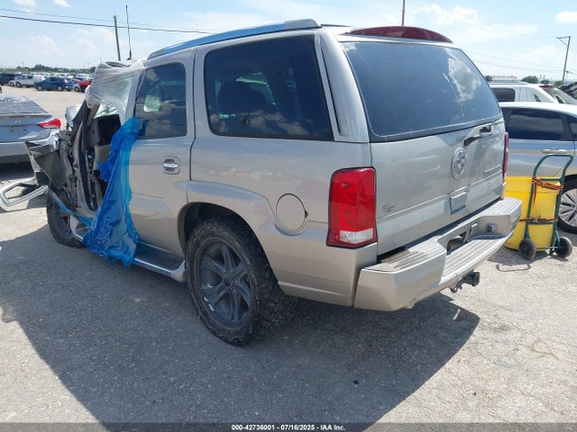 2004 CADILLAC ESCALADE 1GYEK63N34R209013 Photo 2