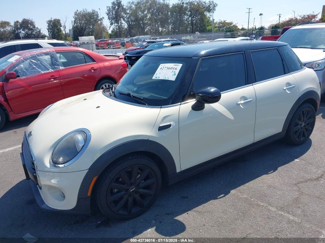 Mini 2020 2020 WMWXU7C02L2L85686 Image 2