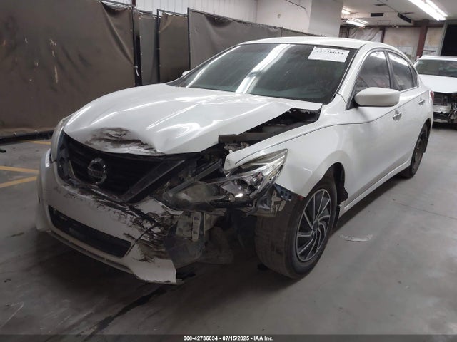1N4AL3AP2HN318778 Nissan 2017