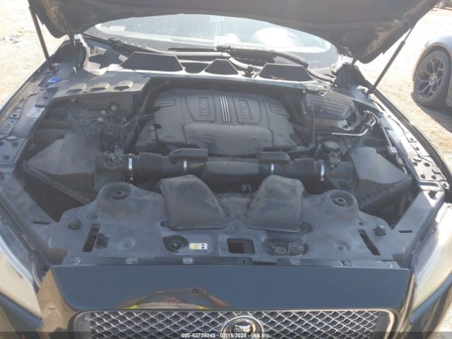 2011 JAGUAR XJ SAJWA2GB6BLV09376 Photo 9