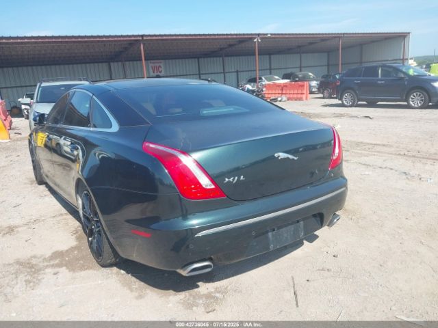 2011 JAGUAR XJ SAJWA2GB6BLV09376 Photo 2