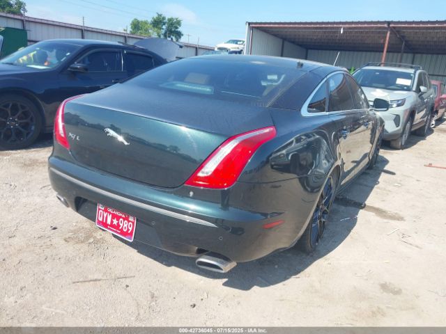 2011 JAGUAR XJ SAJWA2GB6BLV09376 Photo 3