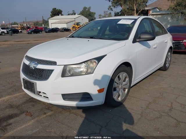 1G1PA5SG1E7189090 Chevrolet lwe