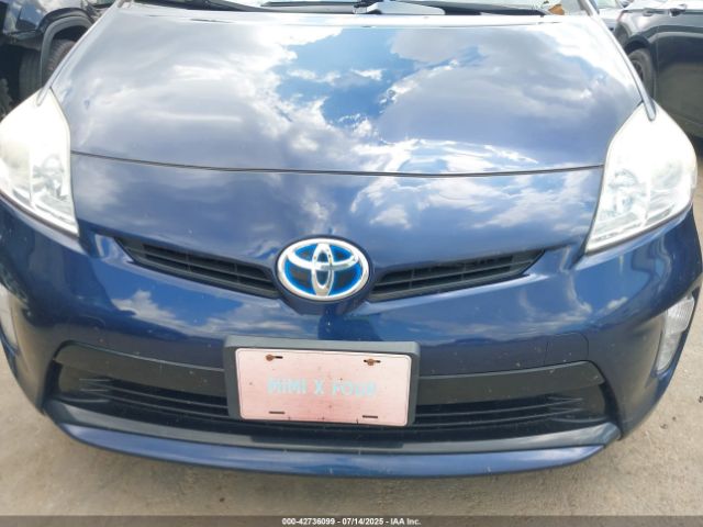 2014 TOYOTA PRIUS JTDKN3DU7E1777365 Photo 5