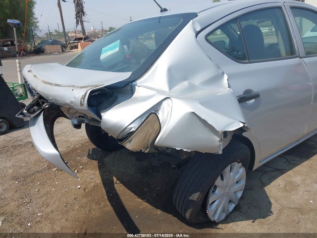 3N1CN7AP4KL824515 Nissan Versa