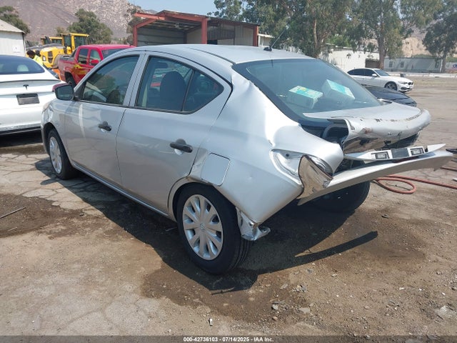 3N1CN7AP4KL824515 Nissan Versa