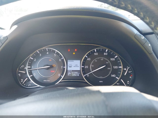 JN8AY2NE4H9706218 Nissan 2017