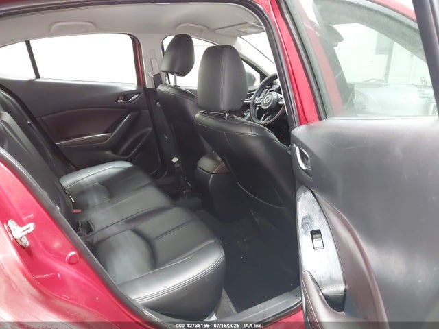 3MZBN1V70HM121588 Mazda pe