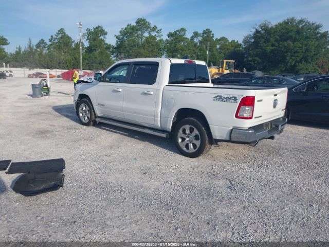 2021 RAM 1500 1C6SRFFT3MN570531 Photo 2