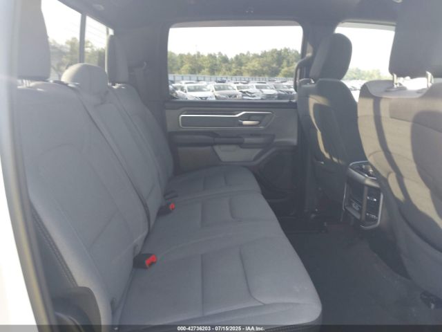 2021 RAM 1500 1C6SRFFT3MN570531 Photo 7