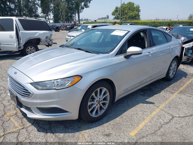 Ford Fusion 2017 3FA6P0HD9HR293427 Image 2