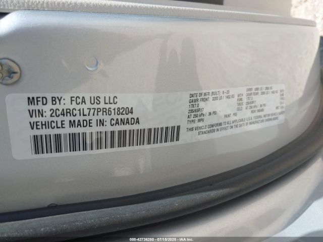 2023 CHRYSLER PACIFICA HYBRID 2C4RC1L77PR618204 Photo 8