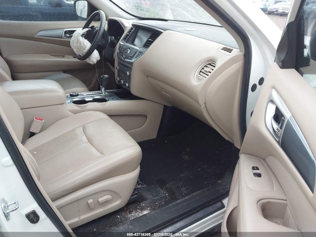 5N1DR2MM1HC659047 Nissan Pathfinder