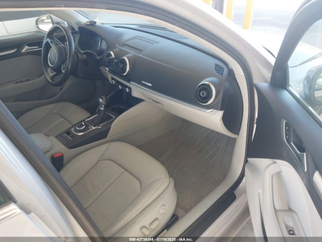 2015 AUDI A3 WAUEFGFF3F1138589 Photo 4