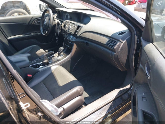 1HGCR2F54HA302495 Honda k24w1