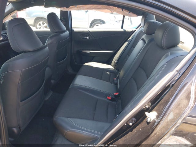 1HGCR2F54HA302495 Honda k24w1