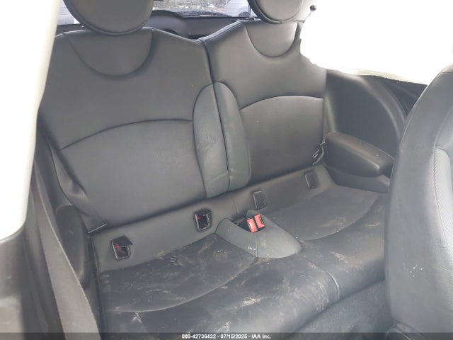 2007 MINI COOPER WMWMF33557TT59021 Photo 7