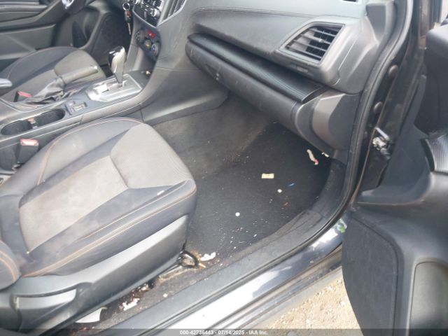 2018 SUBARU CROSSTREK JF2GTADC9J8256836 Photo 4