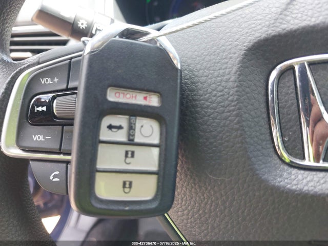 1HGCV3F4XKA000841 Honda lfb2