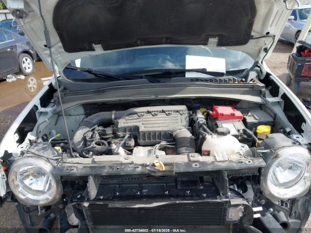 2023 JEEP RENEGADE ZACNJDB11PPP64019 Photo 9