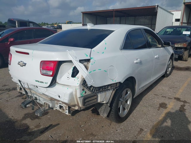 Chevrolet lkw 2015 1G11C5SL7FF236742 Image 4