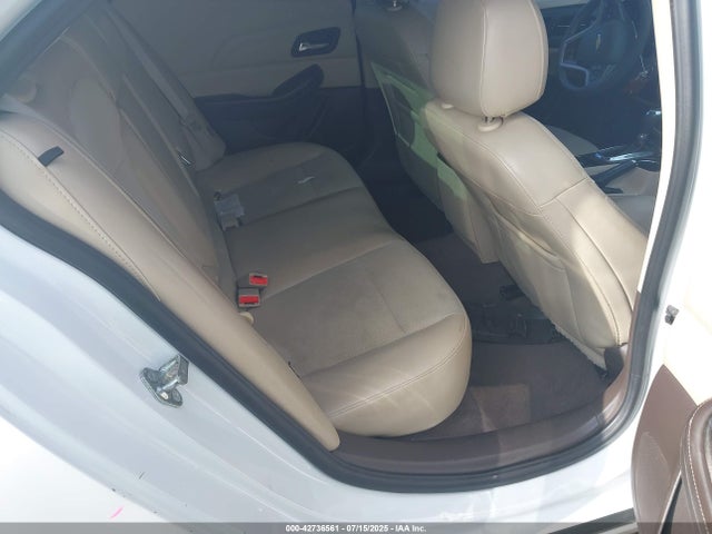 Chevrolet lkw 2015 1G11C5SL7FF236742 Image 8