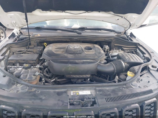 1C4RJEBG2JC125920 Jeep Grand Cherokee