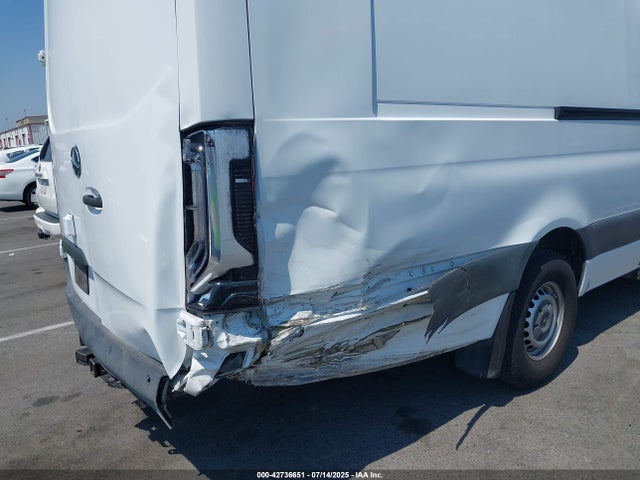 WD4PF1CD4KT009129 Mercedes-Benz om 642 with brake assist