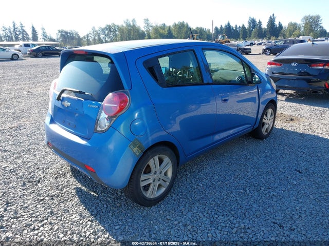 Chevrolet ll0 2014 KL8CB6S97EC588595 Image 4