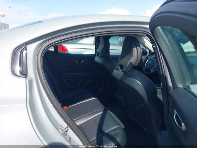 2024 VOLVO S60 7JRL12FKXRG298271 Photo 7