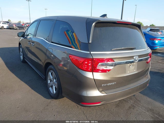 Honda j35y7 2018 5FNRL6H71JB017251 Image 3
