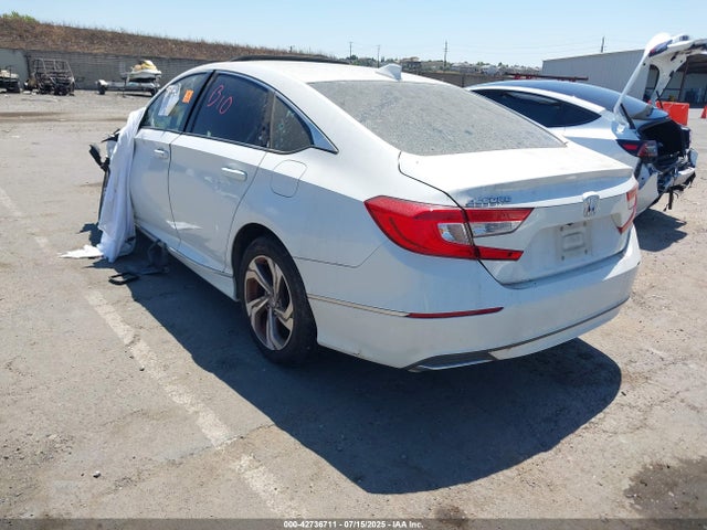 Honda l15be 2018 1HGCV1F50JA059537 Image 3