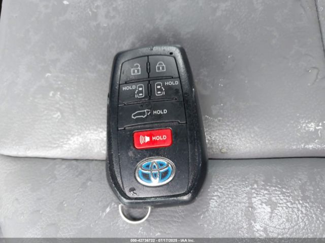 2023 TOYOTA SIENNA 5TDJSKFC8PS090968 Photo 10