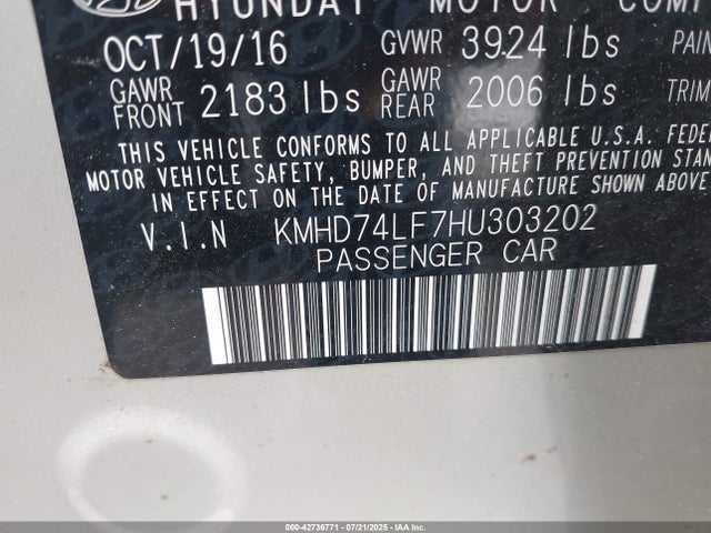 KMHD74LF7HU303202 Hyundai Elantra