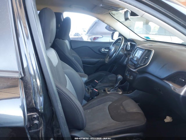 1C4PJLABXFW616338 Jeep 2015