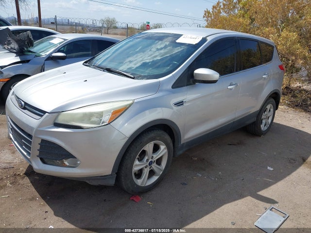 1FMCU0G73GUB73899 Ford 2016