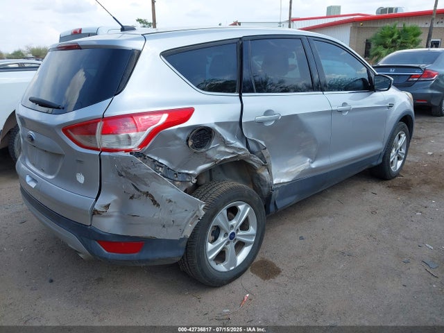 1FMCU0G73GUB73899 Ford 2016