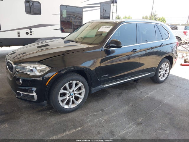 BMW X5 2015 5UXKR0C58F0P09238 Image 2