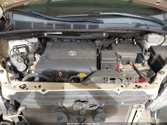 5TDKK3DC9ES464613 Toyota 2gr-fks