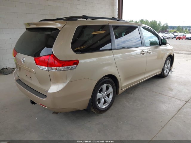 5TDKK3DC9ES464613 Toyota 2gr-fks