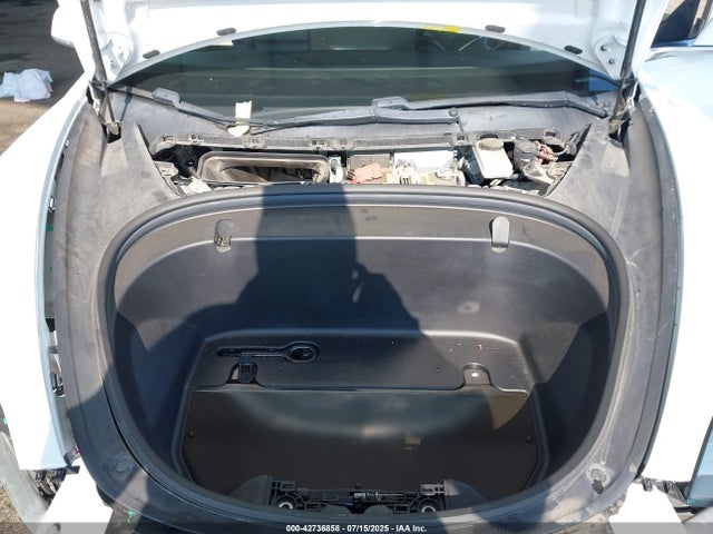 2018 TESLA MODEL 3 5YJ3E1EA7JF044277 Photo 9