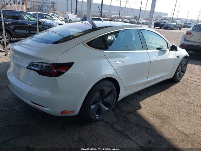 2018 TESLA MODEL 3 5YJ3E1EA7JF044277 Photo 3