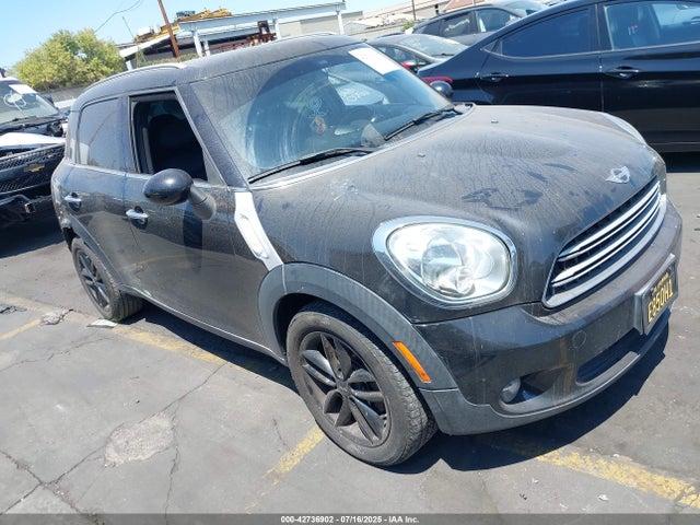 2016 MINI COUNTRYMAN WMWZB3C55GWM33277 Photo 0