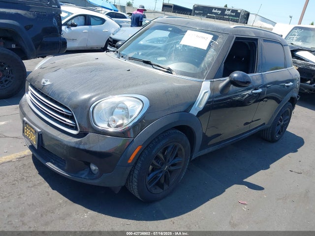 2016 MINI COUNTRYMAN WMWZB3C55GWM33277 Photo 1